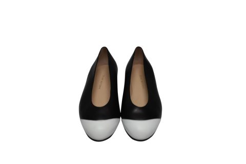 Stuart Weitzman Ballet Flats in Black Leather 7748720001084