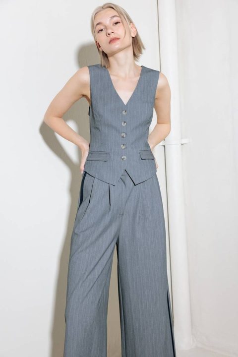 SMILE BRIGHT IN GREY WOVEN VEST
